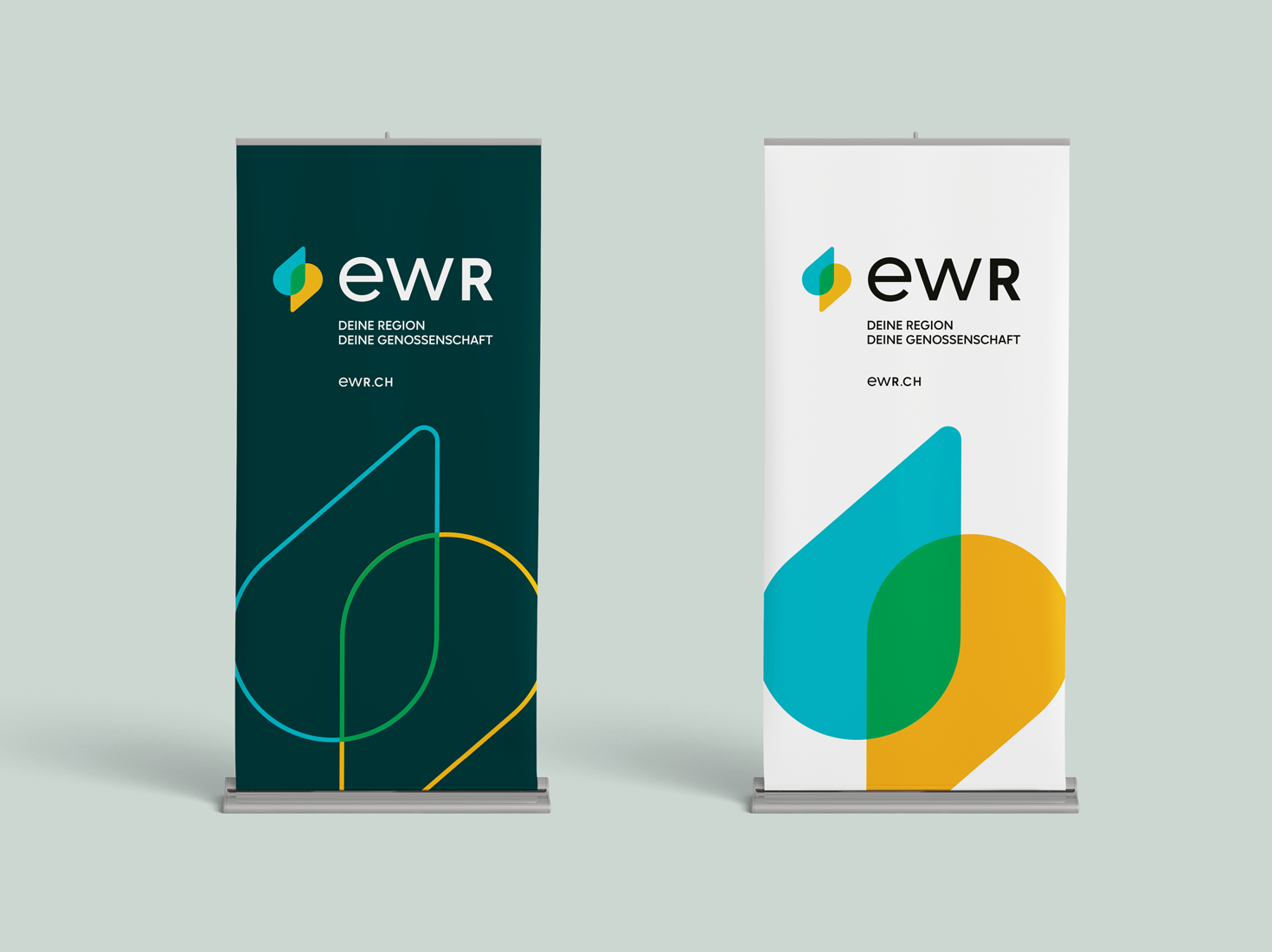 Aufsteller mit dem neuen Logo des EWR.